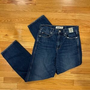 AMO Valentina Mid Rise Relaxed Fit Ankle Length Blue Jeans Size 24 NWT